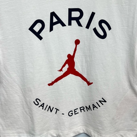 Air Jordan Paris Saint-Germain white boxy tee size Medium NWT - Picture 2 of 5